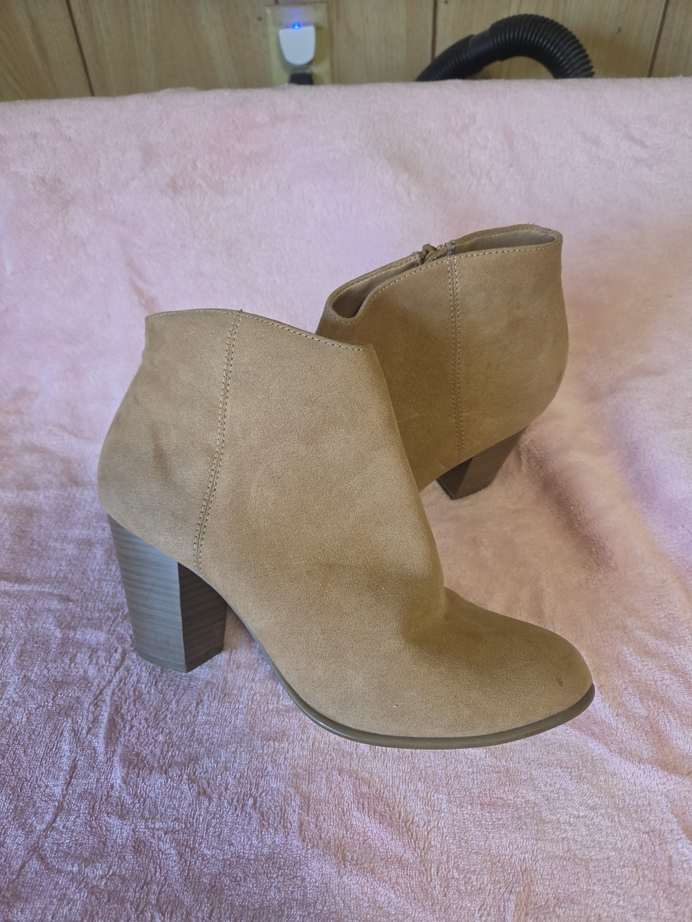 Old Navy Tan Suede Ankle Booties with Stacked Heel